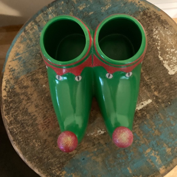 Christmas Decor Elf Shoes - Picture 5 of 6